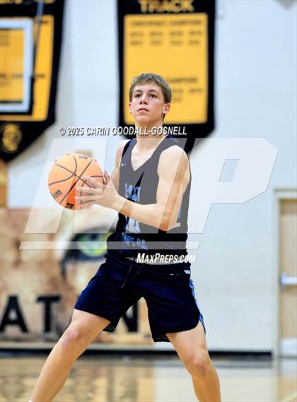 Thumbnail 2 in JV: East Duplin @ Croatan photogallery.