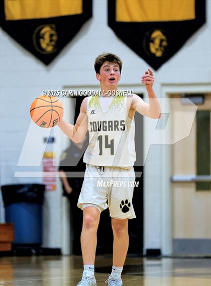 Thumbnail 2 in JV: East Duplin @ Croatan photogallery.