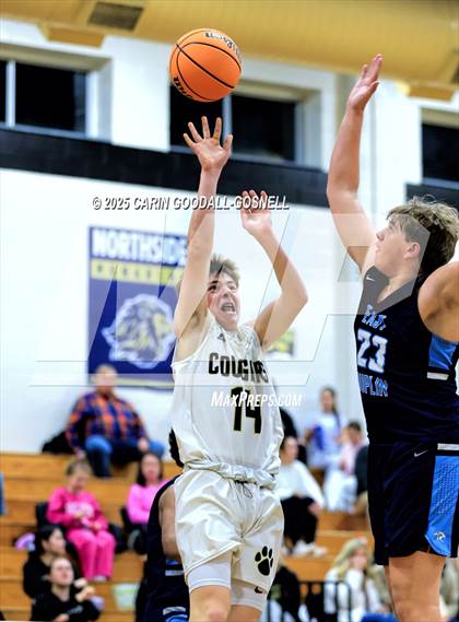 Thumbnail 2 in JV: East Duplin @ Croatan photogallery.