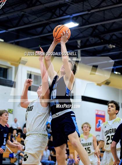 Thumbnail 1 in JV: East Duplin @ Croatan photogallery.