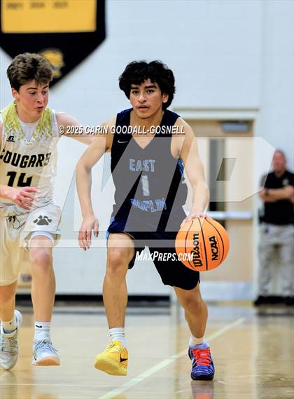 Thumbnail 1 in JV: East Duplin @ Croatan photogallery.
