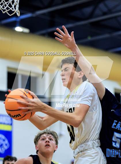Thumbnail 1 in JV: East Duplin @ Croatan photogallery.