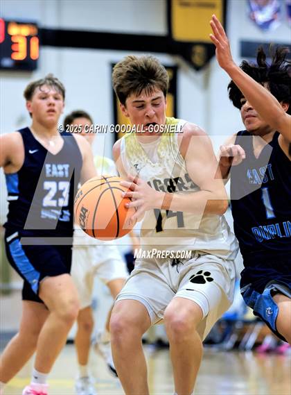 Thumbnail 1 in JV: East Duplin @ Croatan photogallery.