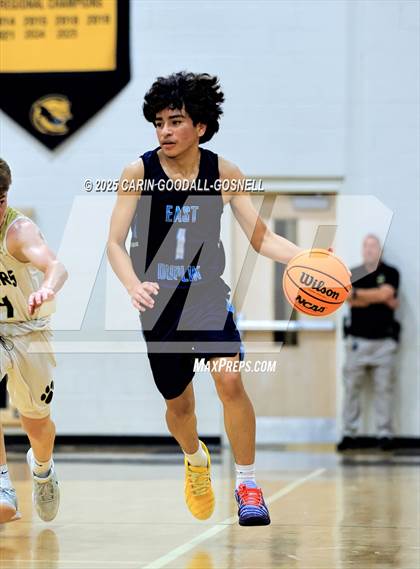 Thumbnail 3 in JV: East Duplin @ Croatan photogallery.
