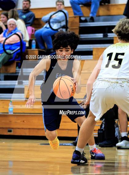 Thumbnail 2 in JV: East Duplin @ Croatan photogallery.