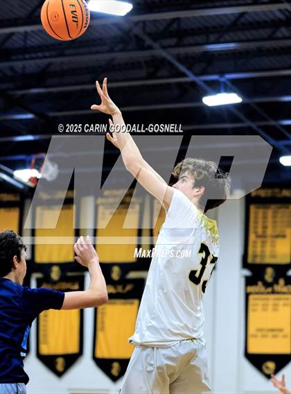 Thumbnail 1 in JV: East Duplin @ Croatan photogallery.