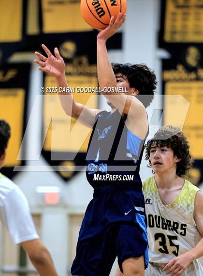 Thumbnail 1 in JV: East Duplin @ Croatan photogallery.