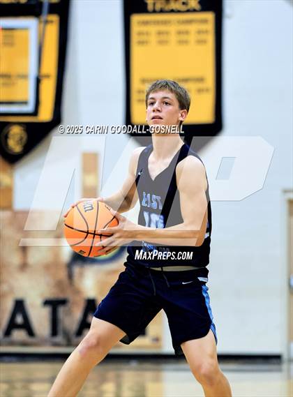 Thumbnail 1 in JV: East Duplin @ Croatan photogallery.