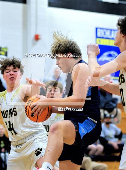 Thumbnail 3 in JV: East Duplin @ Croatan photogallery.