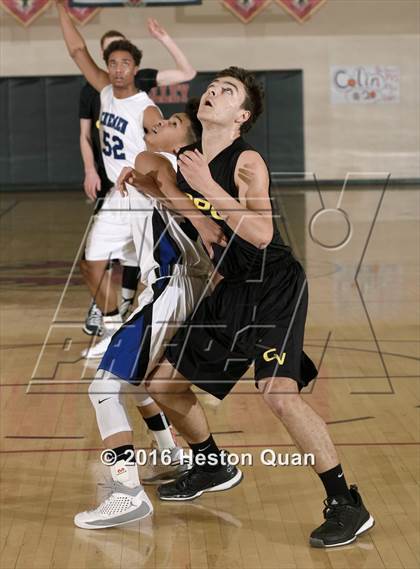 Thumbnail 3 in Carlsbad vs. Capistrano Valley (MaxPreps Holiday Classic) photogallery.