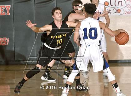 Thumbnail 1 in Carlsbad vs. Capistrano Valley (MaxPreps Holiday Classic) photogallery.