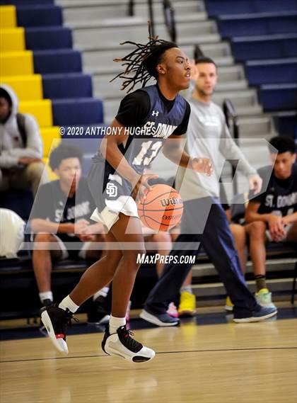 Thumbnail 3 in Woodmere Academy vs. St. Dominic (Empire Invitational) photogallery.