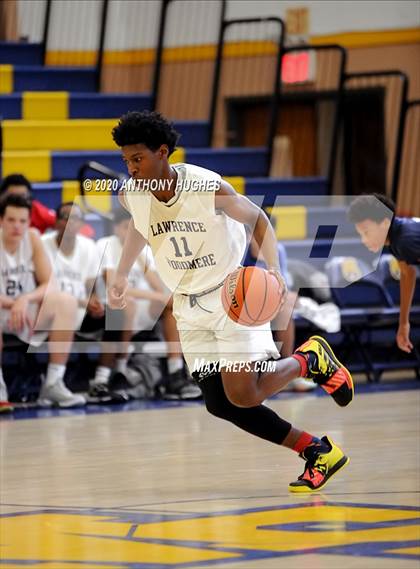 Thumbnail 2 in Woodmere Academy vs. St. Dominic (Empire Invitational) photogallery.