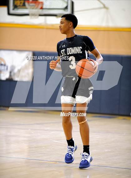 Thumbnail 3 in Woodmere Academy vs. St. Dominic (Empire Invitational) photogallery.