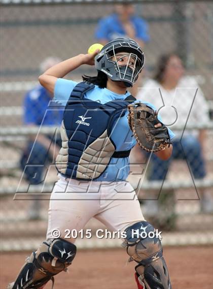 Thumbnail 3 in Pueblo v Catalina Foothills (Tucson Badger Invitational) photogallery.