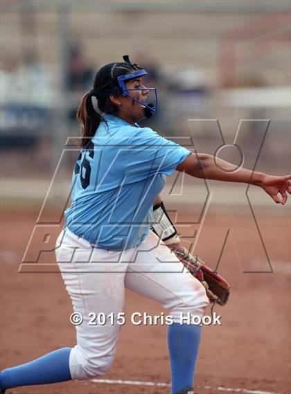 Thumbnail 2 in Pueblo v Catalina Foothills (Tucson Badger Invitational) photogallery.