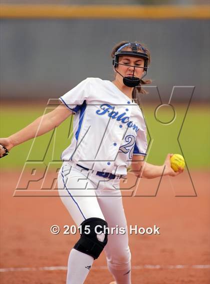 Thumbnail 3 in Pueblo v Catalina Foothills (Tucson Badger Invitational) photogallery.