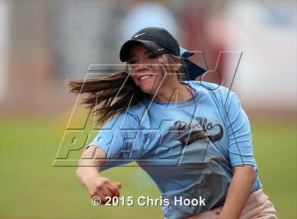 Thumbnail 2 in Pueblo v Catalina Foothills (Tucson Badger Invitational) photogallery.