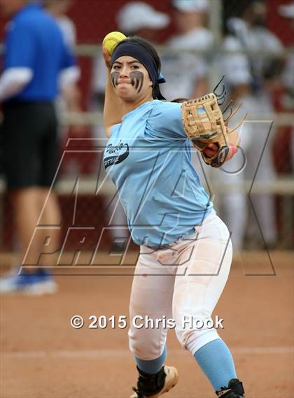 Thumbnail 1 in Pueblo v Catalina Foothills (Tucson Badger Invitational) photogallery.