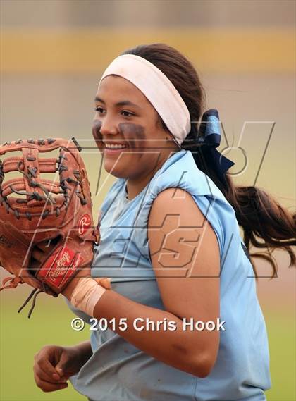 Thumbnail 1 in Pueblo v Catalina Foothills (Tucson Badger Invitational) photogallery.