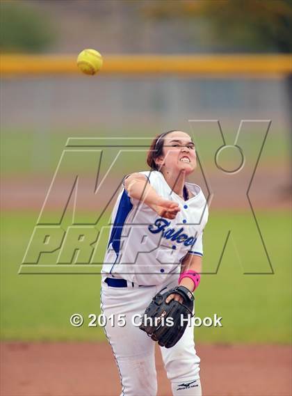 Thumbnail 2 in Pueblo v Catalina Foothills (Tucson Badger Invitational) photogallery.