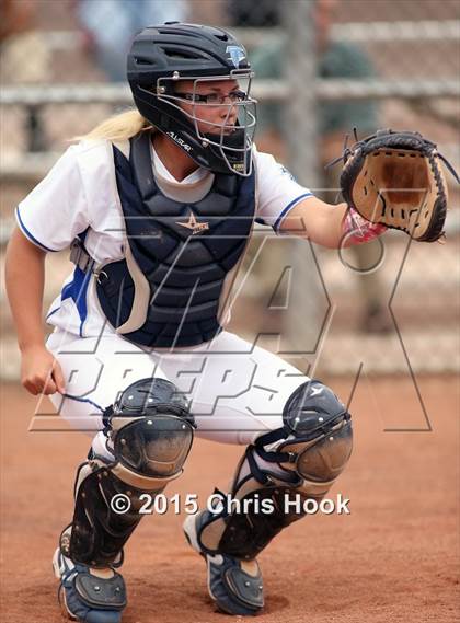Thumbnail 3 in Pueblo v Catalina Foothills (Tucson Badger Invitational) photogallery.