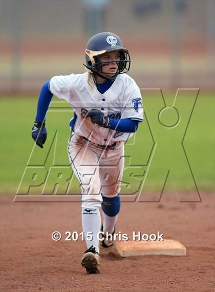 Thumbnail 3 in Pueblo v Catalina Foothills (Tucson Badger Invitational) photogallery.