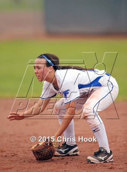 Thumbnail 3 in Pueblo v Catalina Foothills (Tucson Badger Invitational) photogallery.