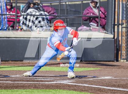Thumbnail 2 in Lumberton vs. Hardin-Jefferson (Anahuac Tournament) photogallery.