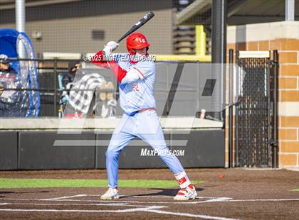 Thumbnail 3 in Lumberton vs. Hardin-Jefferson (Anahuac Tournament) photogallery.