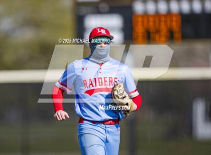 Thumbnail 3 in Lumberton vs. Hardin-Jefferson (Anahuac Tournament) photogallery.
