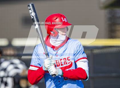 Thumbnail 3 in Lumberton vs. Hardin-Jefferson (Anahuac Tournament) photogallery.