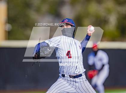 Thumbnail 1 in Lumberton vs. Hardin-Jefferson (Anahuac Tournament) photogallery.