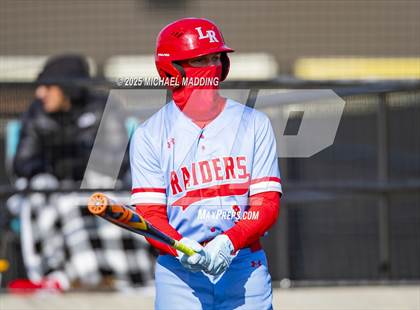 Thumbnail 2 in Lumberton vs. Hardin-Jefferson (Anahuac Tournament) photogallery.