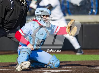 Thumbnail 3 in Lumberton vs. Hardin-Jefferson (Anahuac Tournament) photogallery.