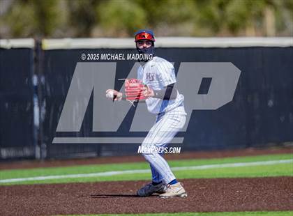 Thumbnail 1 in Lumberton vs. Hardin-Jefferson (Anahuac Tournament) photogallery.