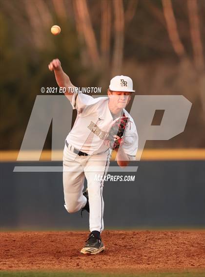 Thumbnail 1 in Etowah @ River Ridge photogallery.