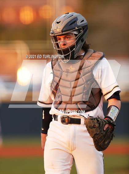 Thumbnail 2 in Etowah @ River Ridge photogallery.