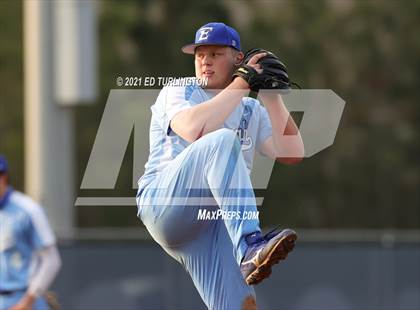 Thumbnail 3 in Etowah @ River Ridge photogallery.