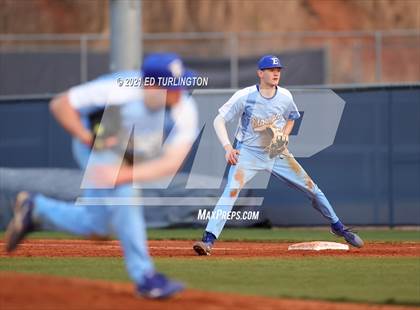 Thumbnail 3 in Etowah @ River Ridge photogallery.