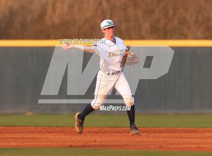 Thumbnail 2 in Etowah @ River Ridge photogallery.