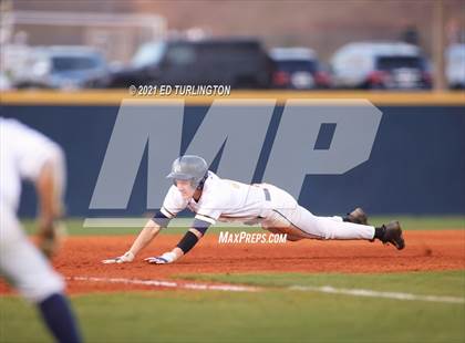 Thumbnail 3 in Etowah @ River Ridge photogallery.