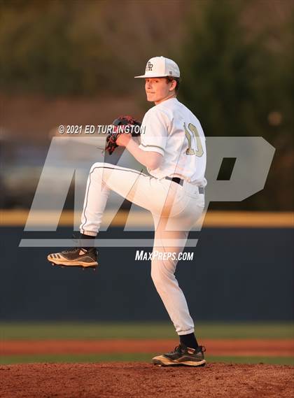 Thumbnail 1 in Etowah @ River Ridge photogallery.