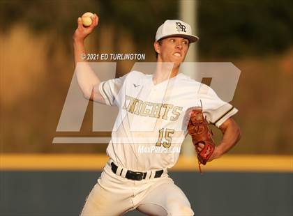 Thumbnail 1 in Etowah @ River Ridge photogallery.