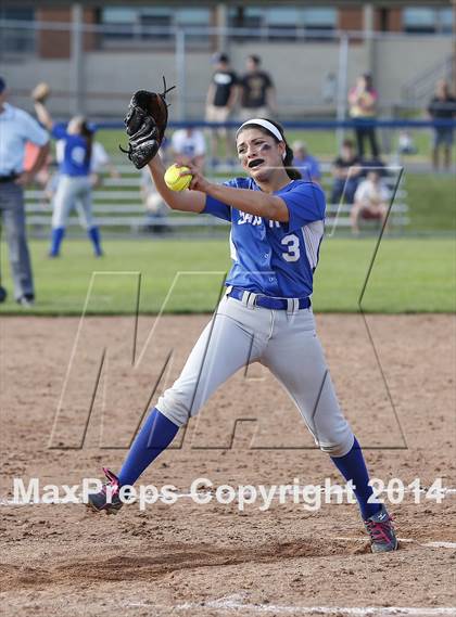 Thumbnail 1 in Old Saybrook vs. Thomaston (CIAC Class S Final) photogallery.