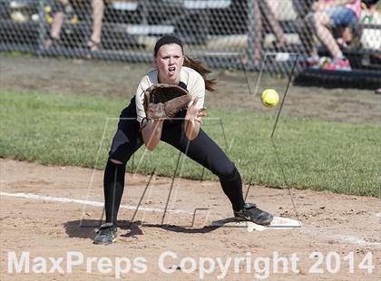 Thumbnail 3 in Old Saybrook vs. Thomaston (CIAC Class S Final) photogallery.