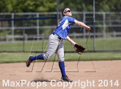 Thumbnail 2 in Old Saybrook vs. Thomaston (CIAC Class S Final) photogallery.