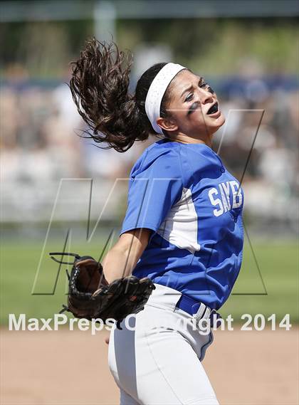 Thumbnail 3 in Old Saybrook vs. Thomaston (CIAC Class S Final) photogallery.
