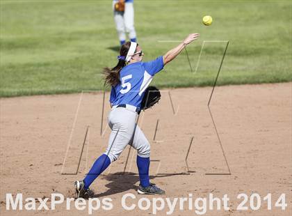 Thumbnail 2 in Old Saybrook vs. Thomaston (CIAC Class S Final) photogallery.