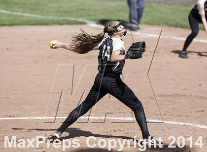 Thumbnail 2 in Old Saybrook vs. Thomaston (CIAC Class S Final) photogallery.